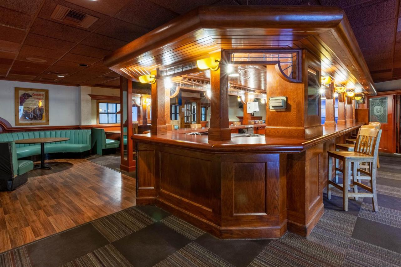 Days By Wyndham Cedar Point 4*